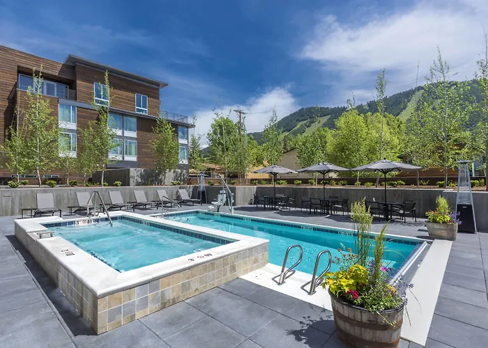 Hotel Springhill By Marriott Hole 3*
